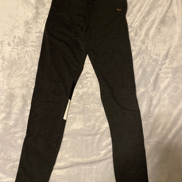 VS PINK yoga leggings with sequins - Picture 6 of 14